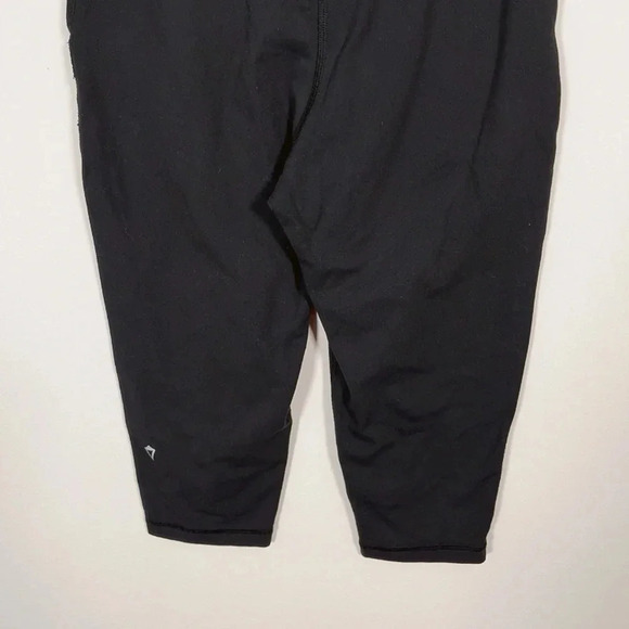 ‼️ 50%  OFF ‼️🌟⭐️✨CLEARANCE SALE ✨⭐️🌟 Ivivva By Lululemon Girl's Crop Legging - Picture 7 of 10